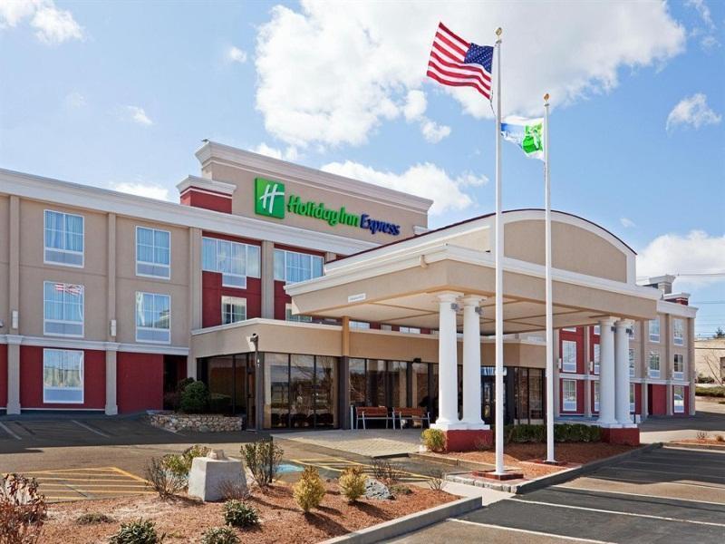 Holiday Inn Express Braintree By Ihg Exteriör bild